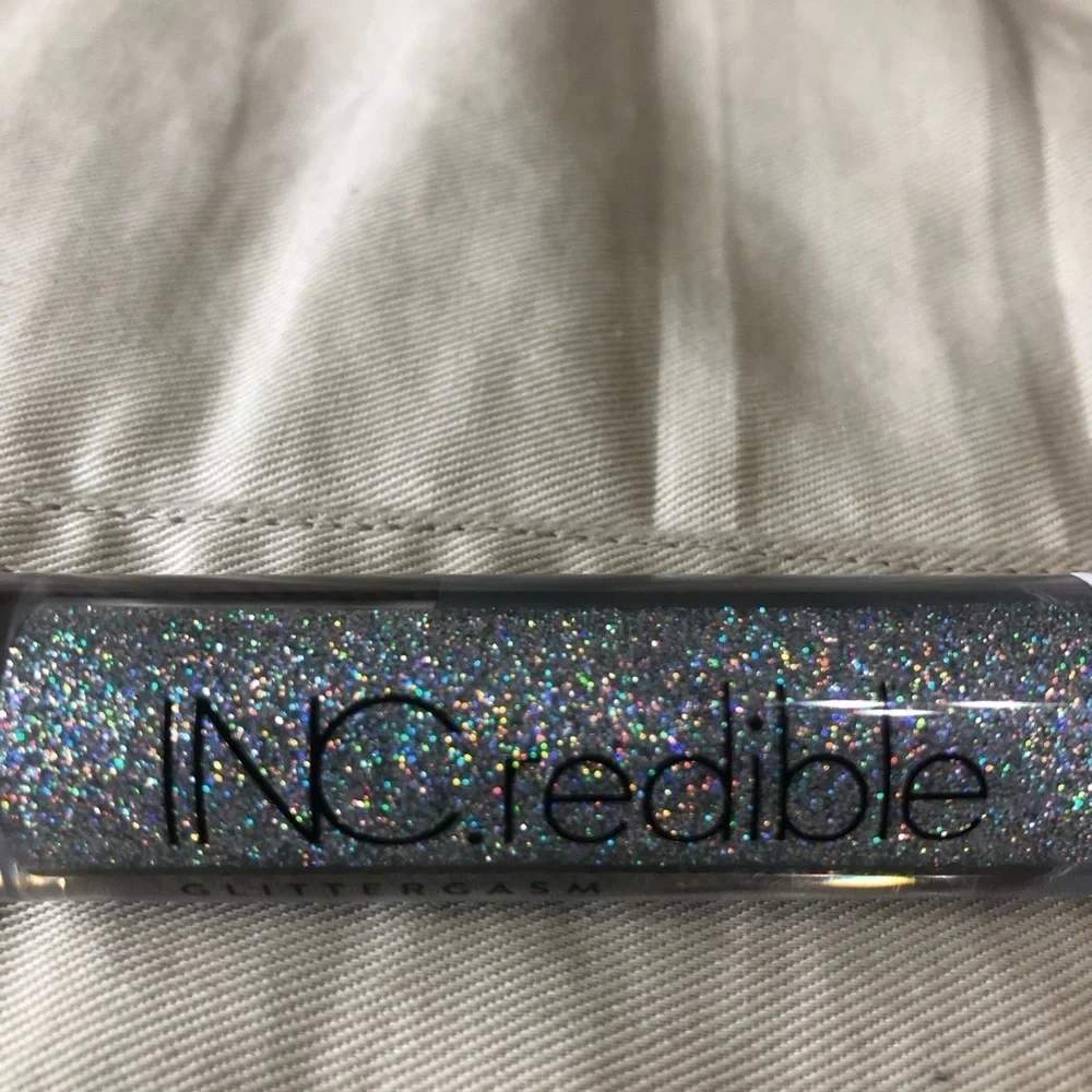 INCredible GLITTERGASM Glitter Lip Topper, I'm a Firecracker silver